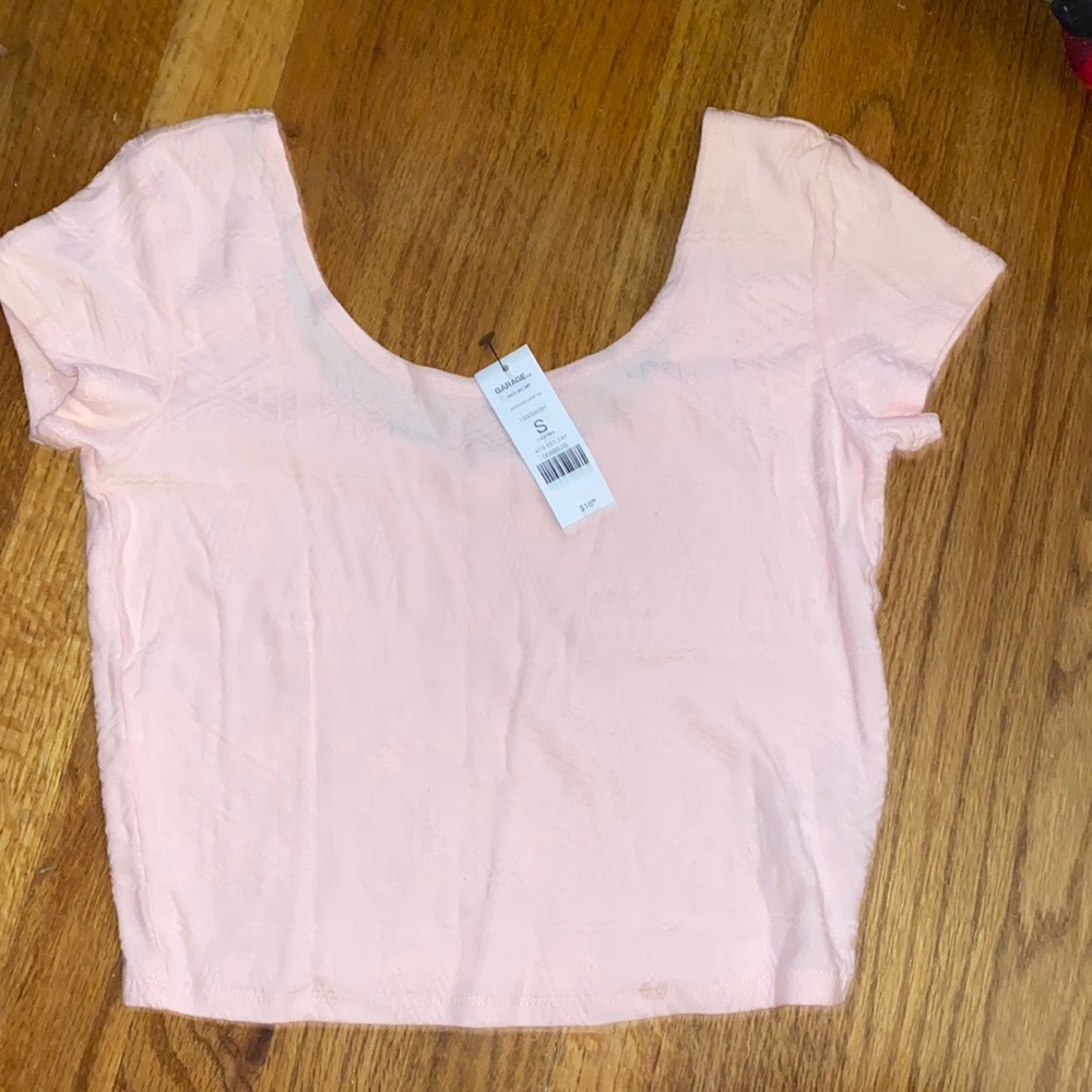 Baby pink garage crop top short sleeve